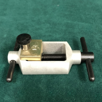 Monogram Canceler